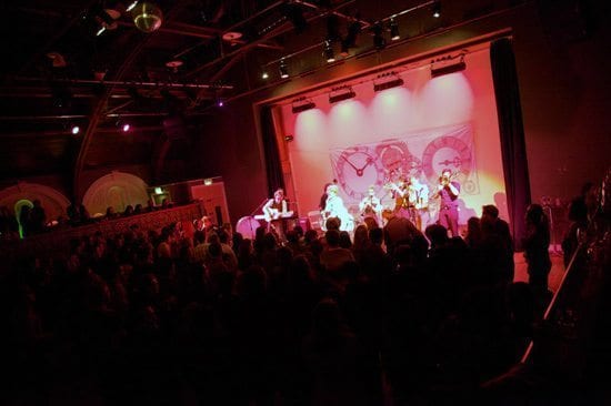 GabbyYoung Crowd 2010