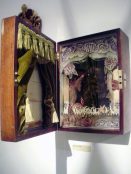 thomas-reddy-curiosity-cabinet