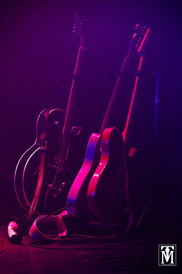 A picture of Lindi Ortega guitars by Carl Byron Batson
