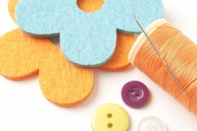 sewing gear by freedigitalphotos.net and m_bartosch