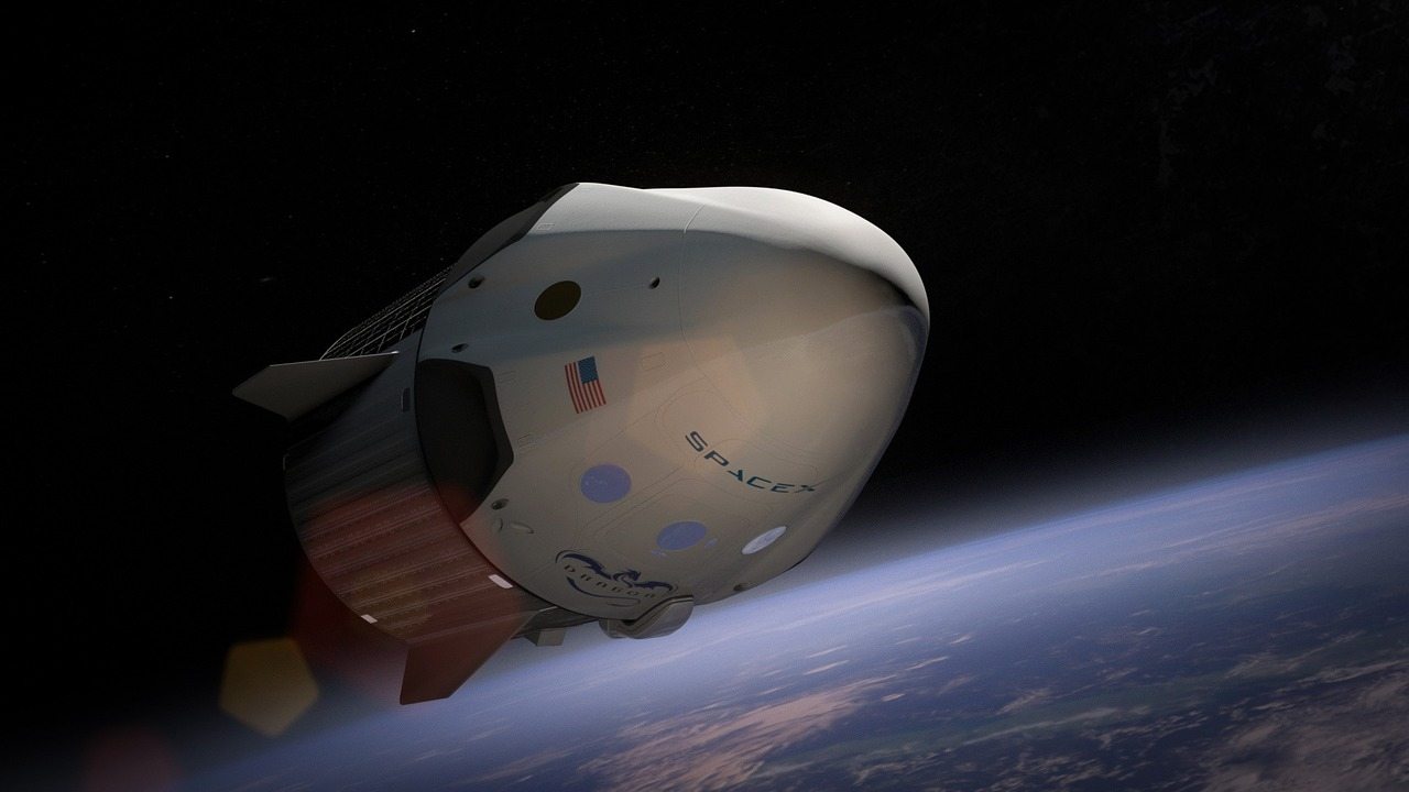 Space and artificial gravty