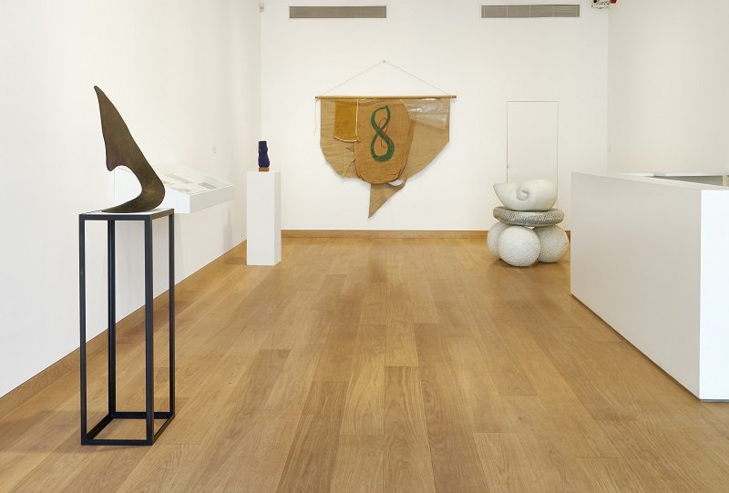 Installation view, Barry Flanagan, Animal, Vegetable, Mineral, 4 March - 14 May 2016, Image courtesy of Waddington Custot Galleries, London (4)