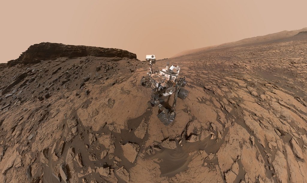 Curiosity Mars rover by NASA/JPL-Caltech/MSSS