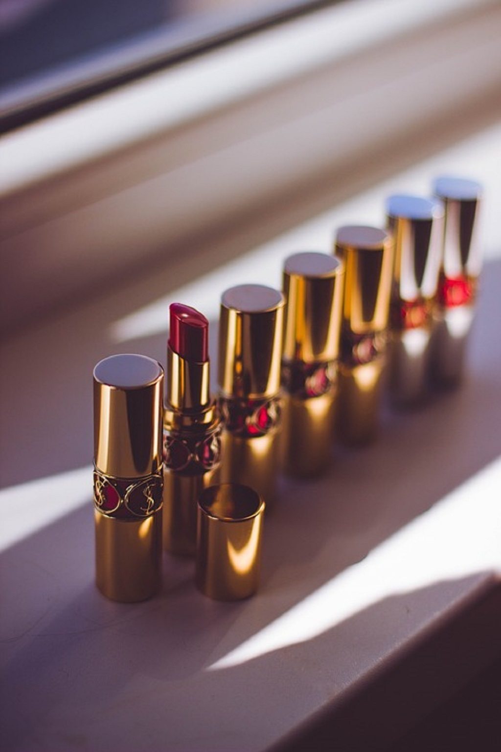 lipstick, transpersons