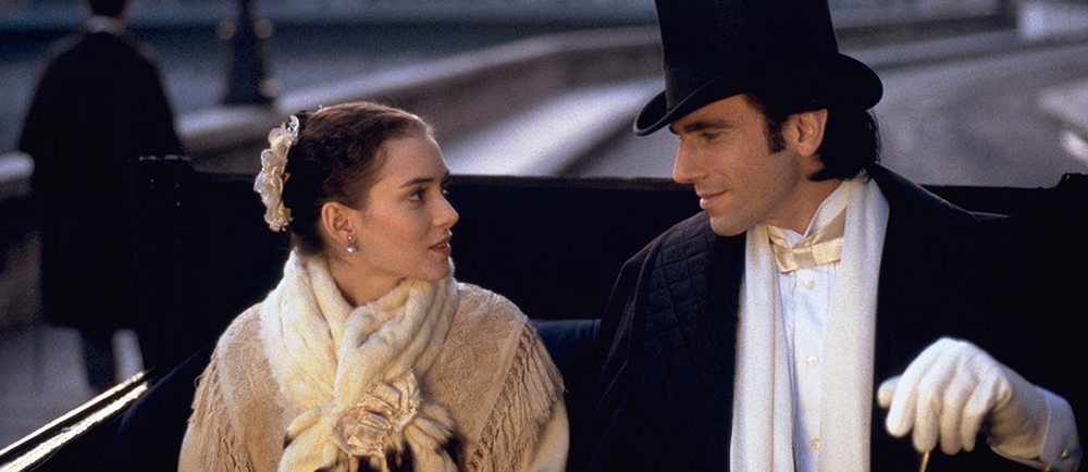 Winona Ryder and Daniel Day-Lewis in The Age of Innocence