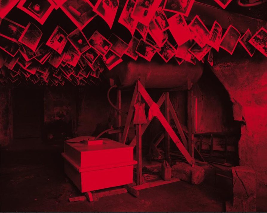 Mike Nelson, MAGAZIN, Büyük Valide Han, 2003. Installation view at Büyük Valide Han, Istanbul Biennial, 2003. Photo: Muammer Yanmaz