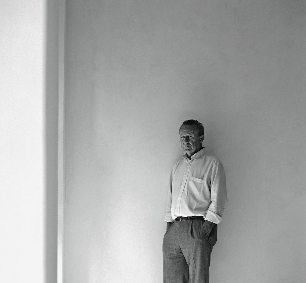 Portrait of Claudio Parmiggiani ©photo Claudio Abate