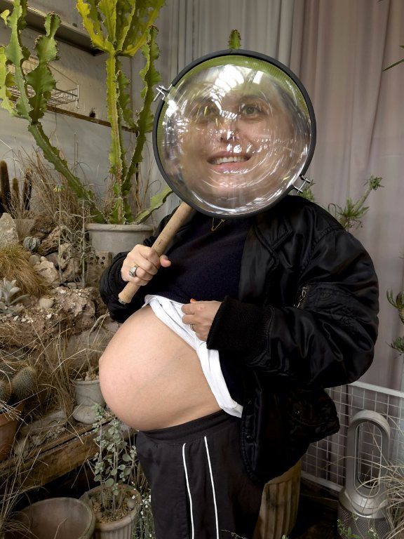 Juergen Teller, Dovile pregnant, London, 2023