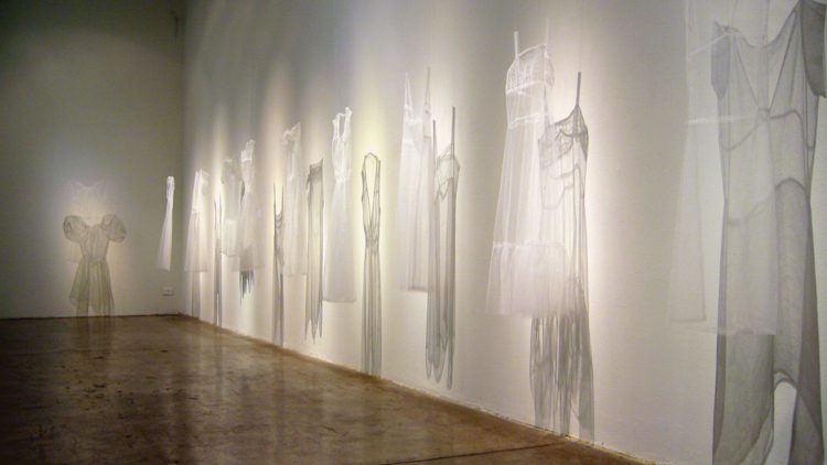 Desvestidos Claudia Casarino, 2005. Courtesy the artist, © Claudia Casarino