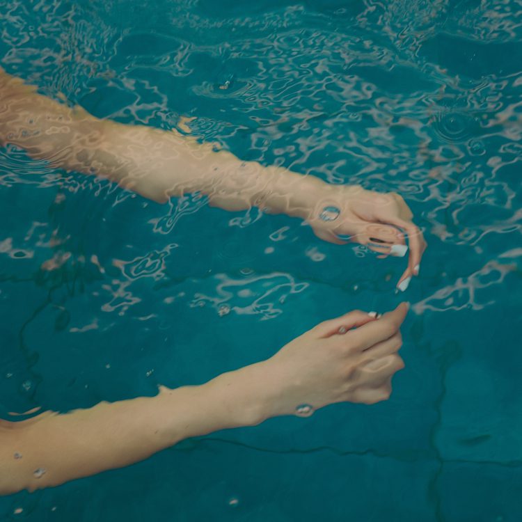 Wanting Wang, “Liquid Confessions I”, 2025, canvas print, 20 x 20 cm (series)