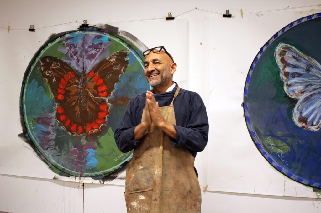 Oswaldo Maciá in Elizabeth Xi Bauer’s Deptford studio.