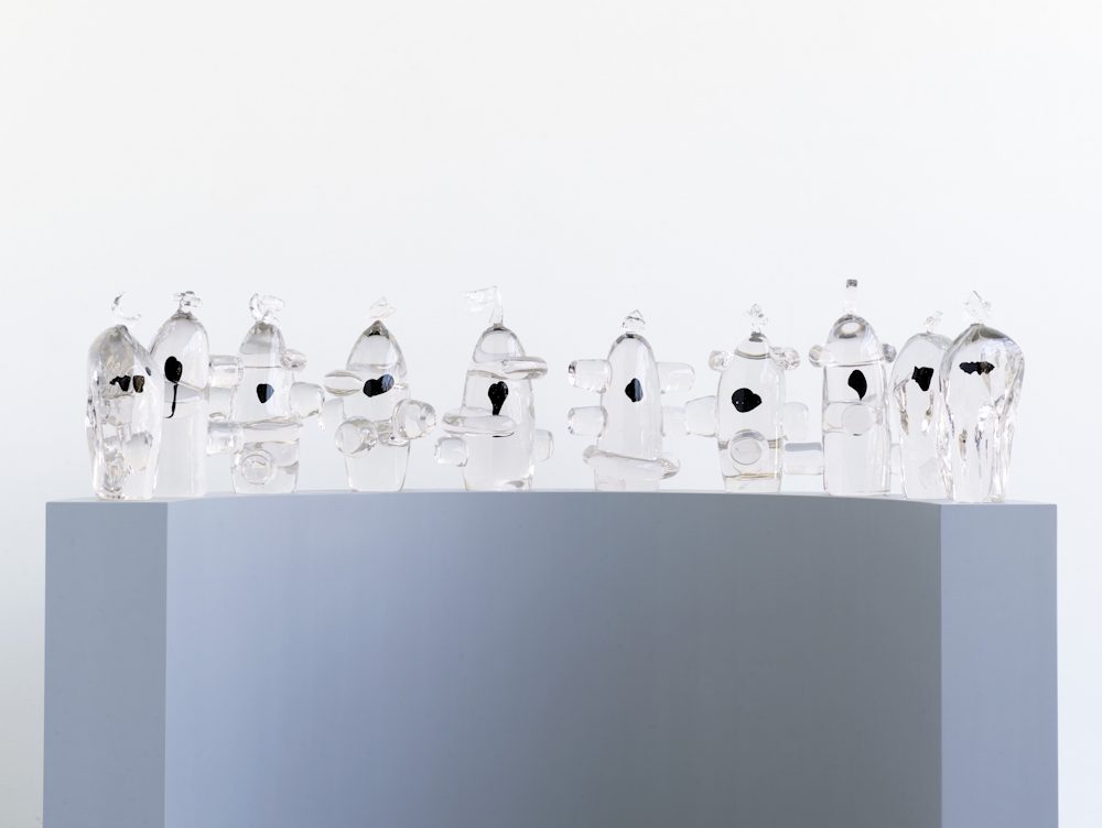 Tony Cragg, Leaders, 2025, Glass