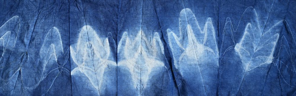 Weiyi Chen, Folded Mountains, 2026. Hidden Mountains, Stitched-resist dye on Handwoven cotton fabric, 65 x 23 cm. Photograph by Linghao Xu